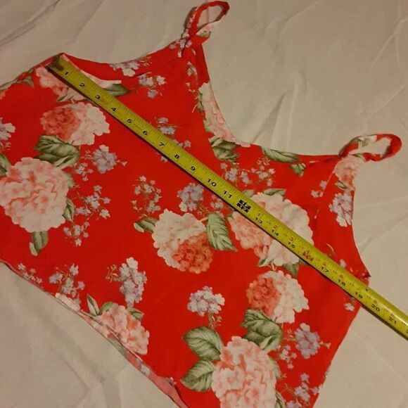 Forever 21 Sleeveless Top Size: 0X (0493) - Picture 3 of 8